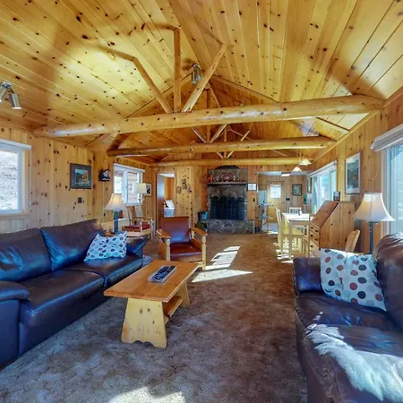 High Pines Cabin